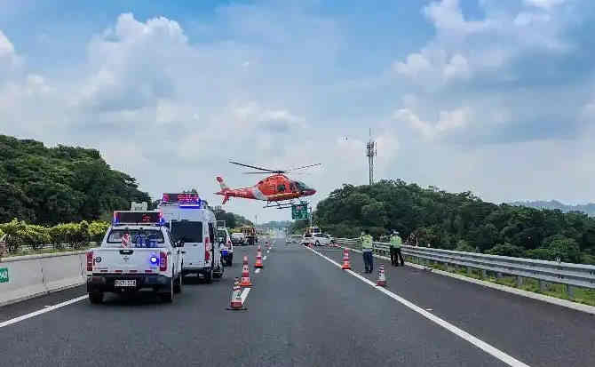 龙湾区高速公路汽车救援案例